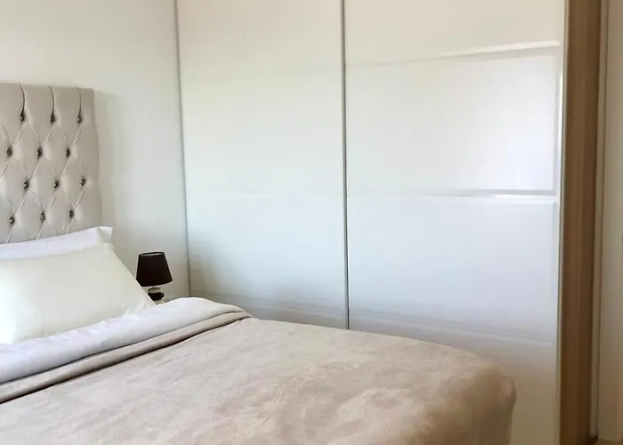 公寓 Puerto Paraiso 埃斯特波纳