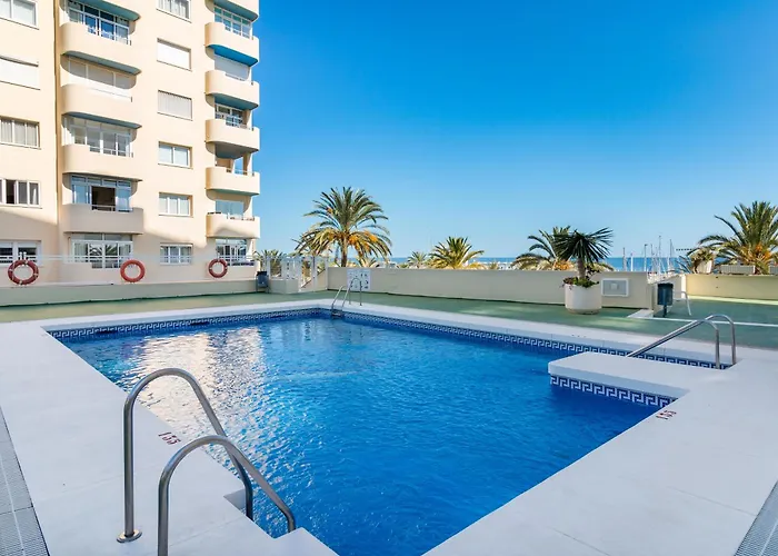 Puerto Paraiso דירה *